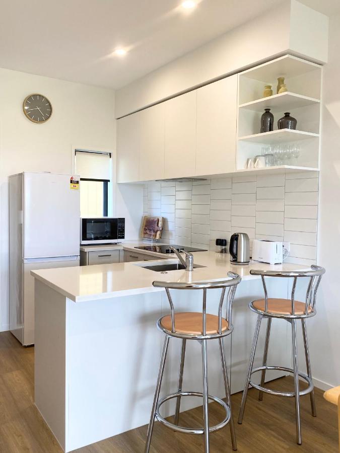 Stunning Townhouse - Walking To Botany Shopping Center Appartement Auckland Buitenkant foto